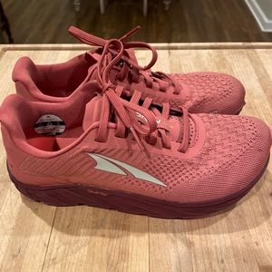 Altra Torin 4.5 Plush Women’s Pink 8.5 Running Shoes